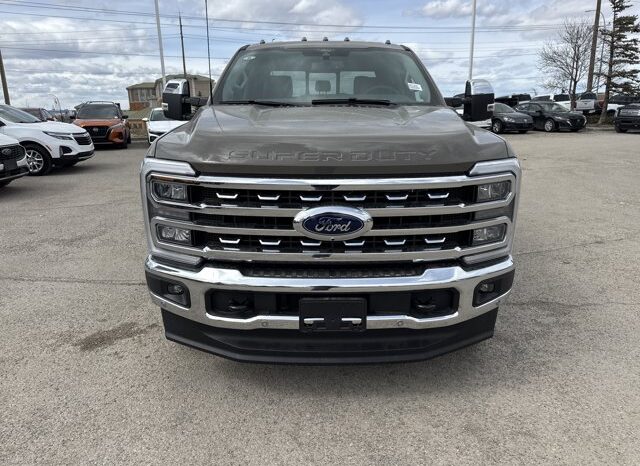 
								New 2026 Ford Super Duty F-350 SRW LARIAT 4WD full									