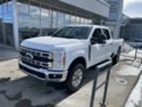 Used 2023 Ford Super Duty F-350 SRW XLT 4WD