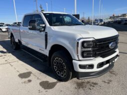 
										New 2026 Ford Super Duty F-350 SRW Platinum 4WD full									
