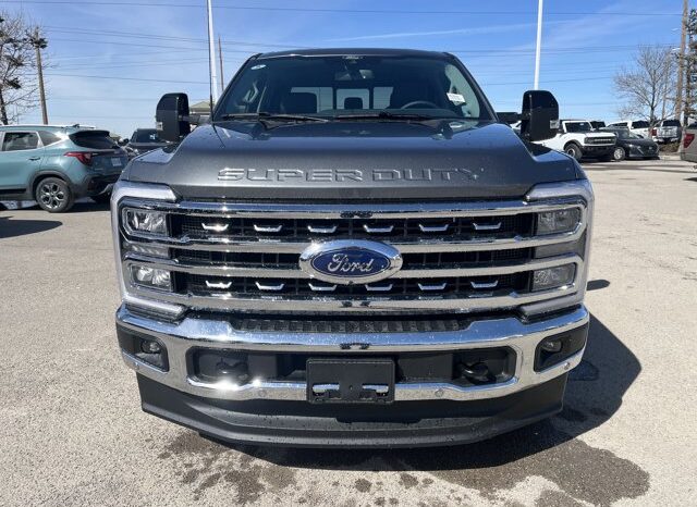 
								New 2026 Ford Super Duty F-350 SRW LARIAT 4WD full									
