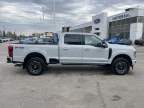New 2026 Ford Super Duty F-350 SRW Platinum 4WD