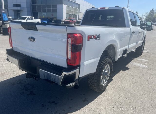 
								Used 2023 Ford Super Duty F-350 SRW full									