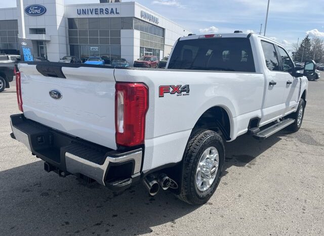 
								New 2026 Ford Super Duty F-350 SRW XLT full									
