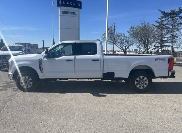 
								Used 2023 Ford Super Duty F-350 SRW full									