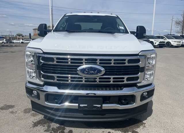 
								New 2026 Ford Super Duty F-350 SRW XLT full									